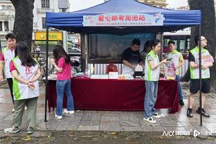 纳斯：我们会给马克西球权 让他指挥比赛并为其他人创造机会